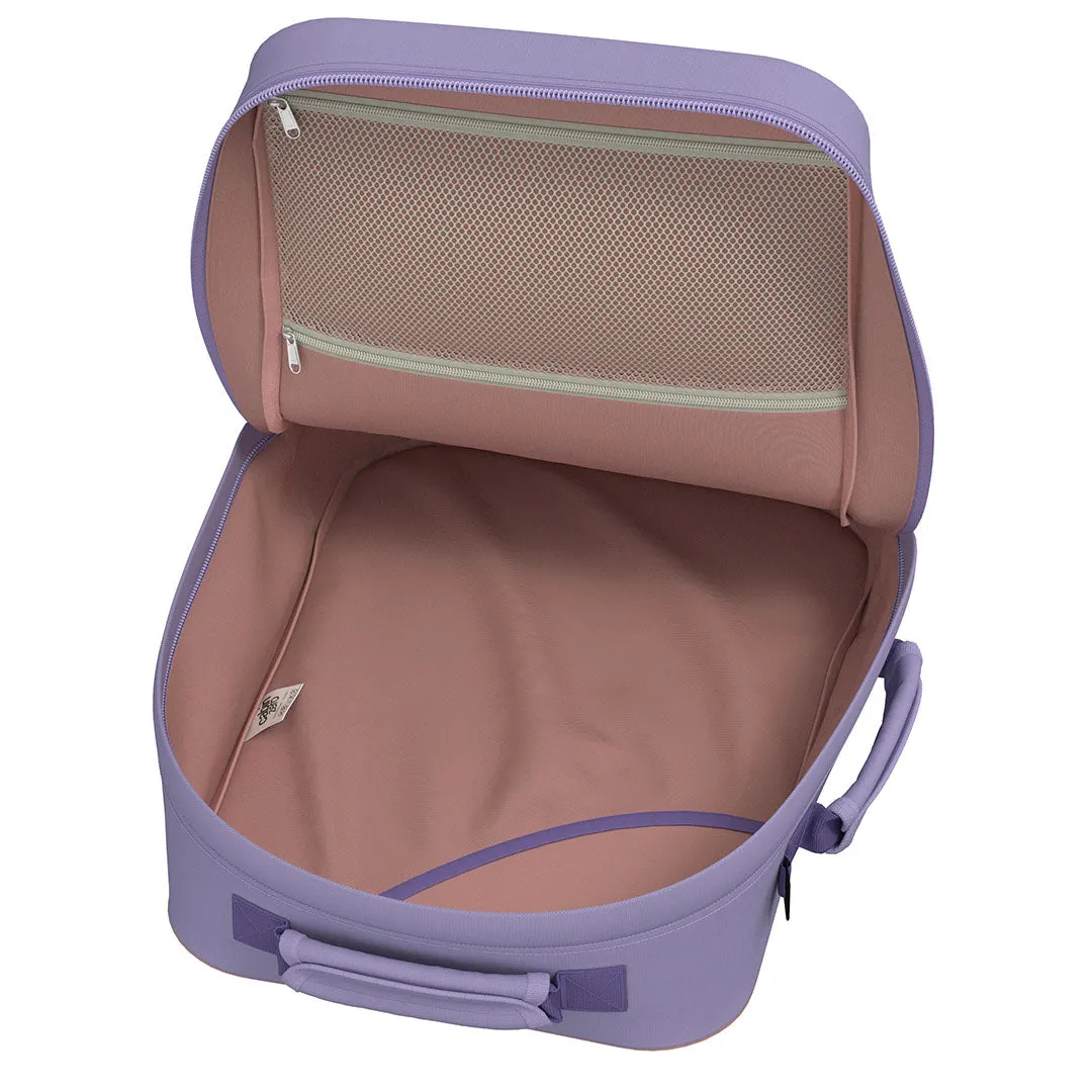 CabinZero Classic 44L (Smokey Violet)