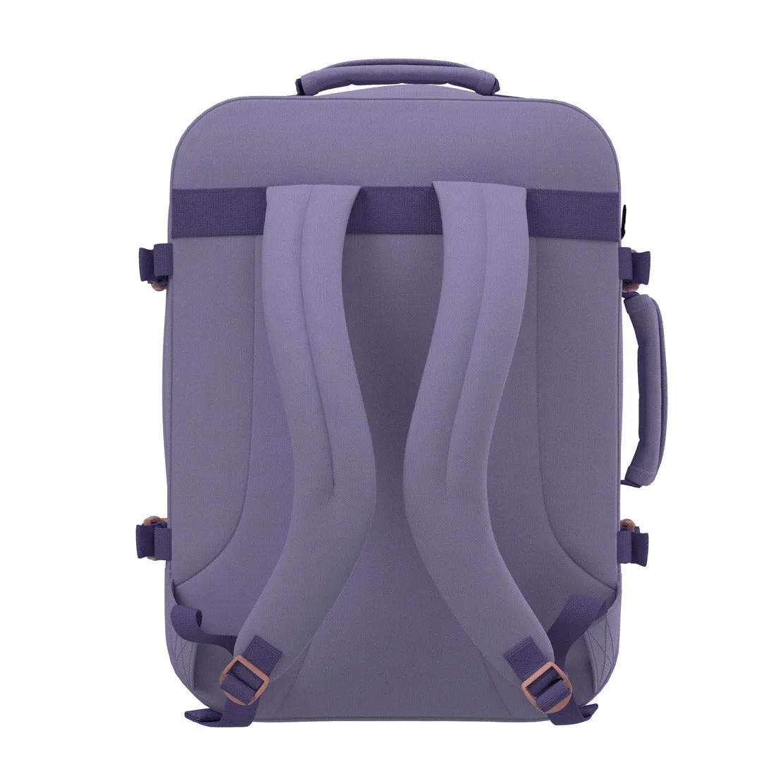 CabinZero Classic 44L (Smokey Violet)
