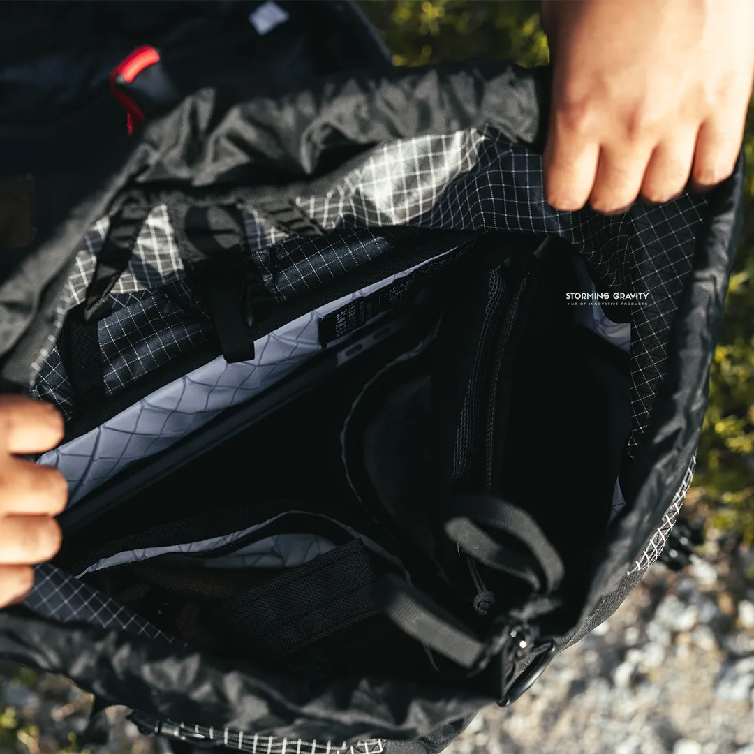Charlie 25 - Expandable Multi-access laptop backpack