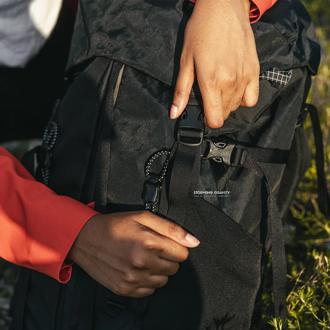 Charlie 25 - Expandable Multi-access laptop backpack