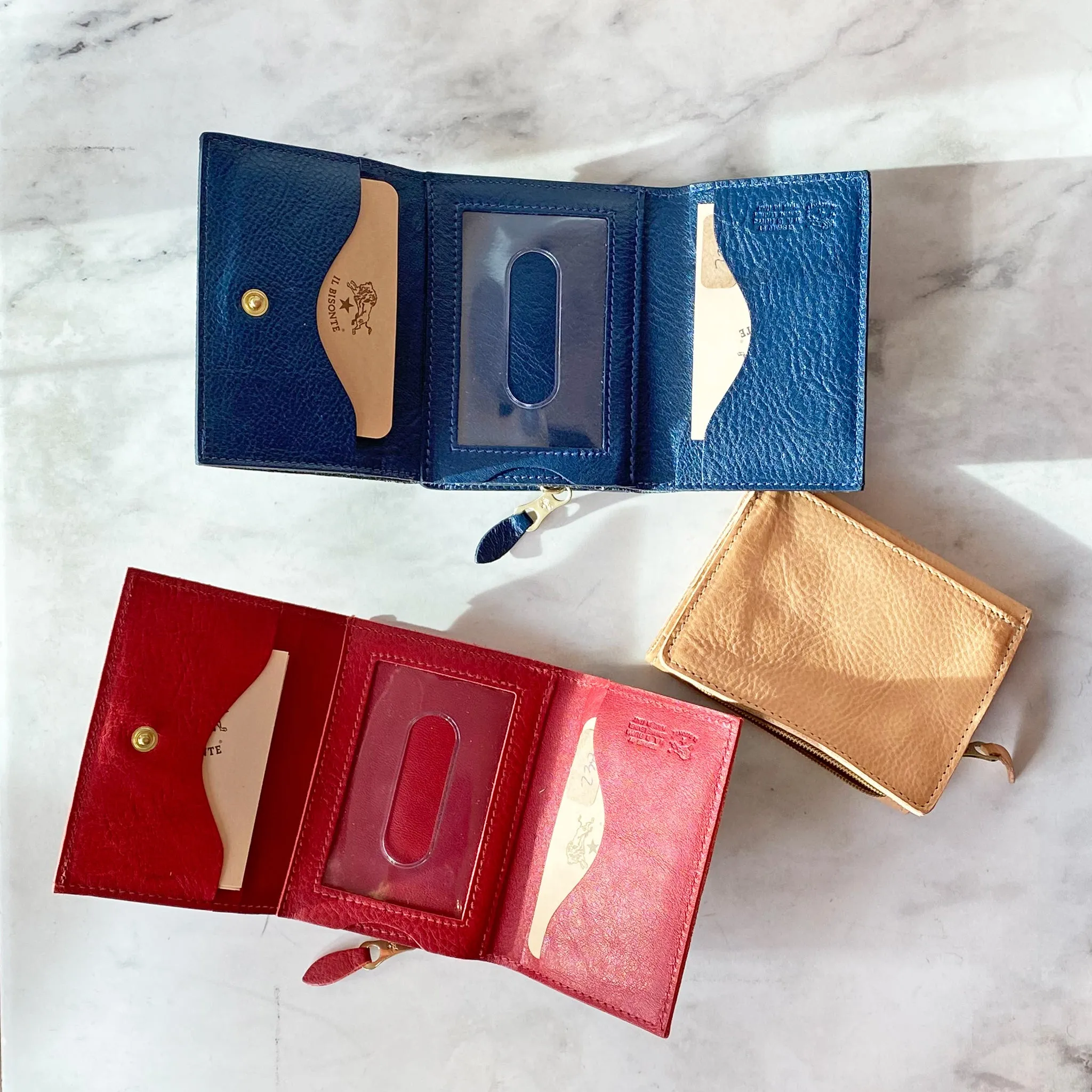 Il Bisonte Small Wallet w/Zip Coin purse ON SALE!
