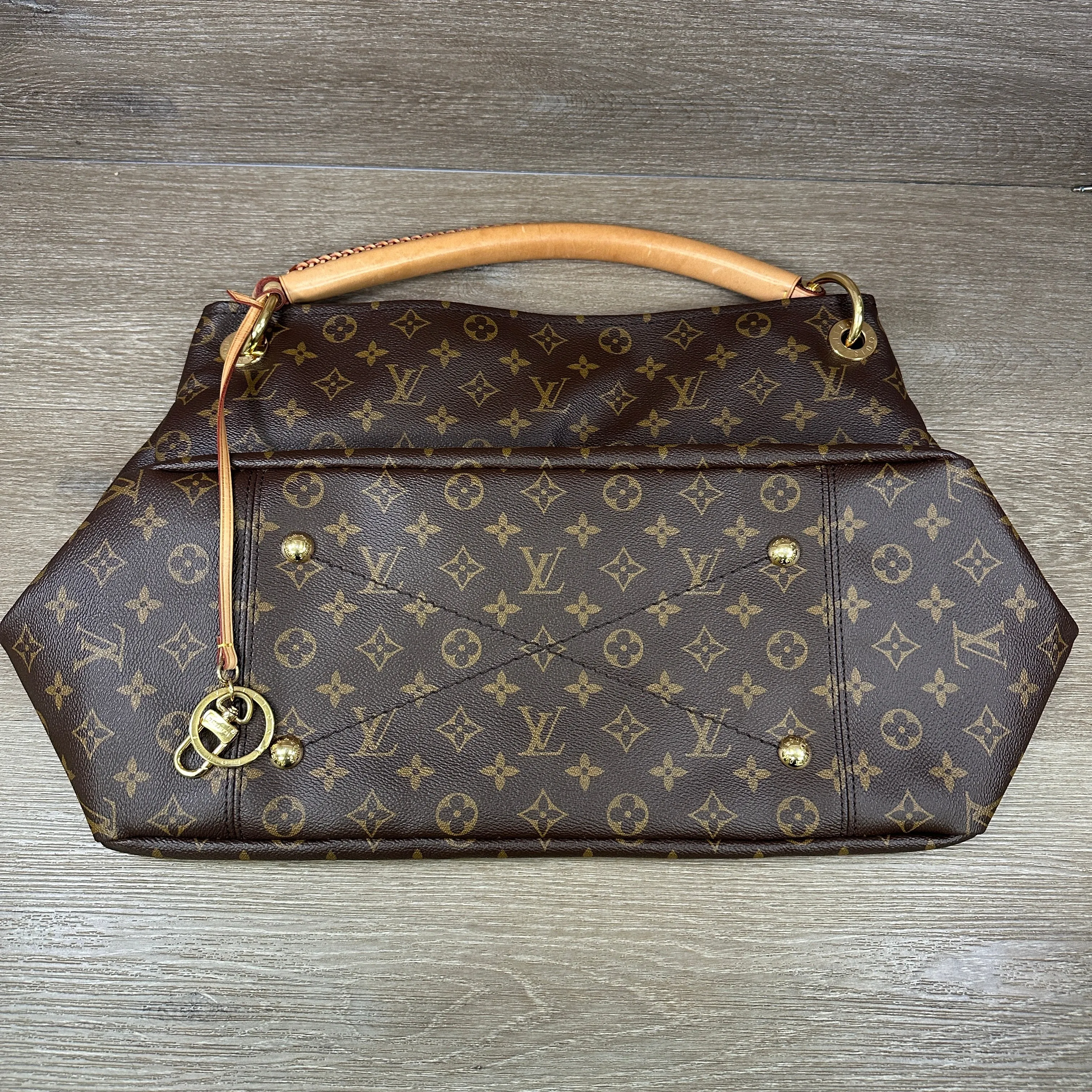 Louis Vuitton Monogram Artsy MM
