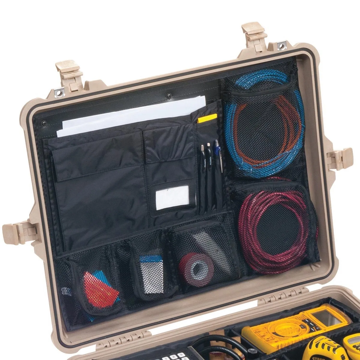 Pelican 1600 Classic Large Hard Case Desert Tan