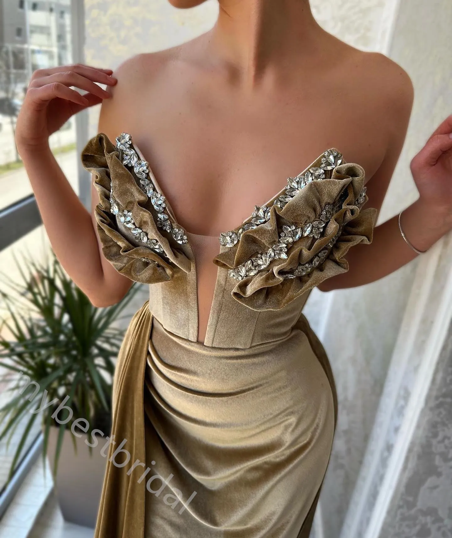Sexy V-neck Sleeveless Side Slit Mermaid Floor Length Prom Dress,PDS11595