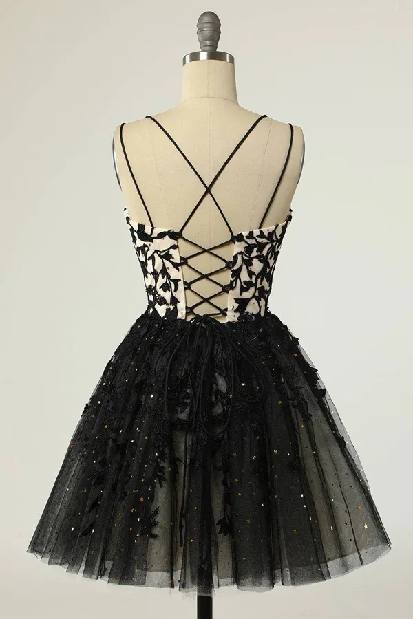 Straps Black Appliques Short Prom Dress Homecoming Dress with Sequins APH0235