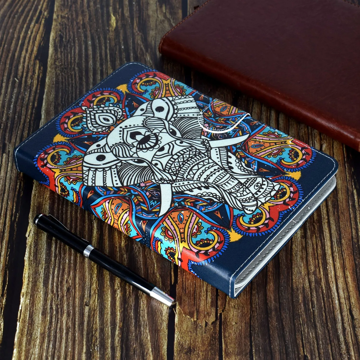 Universal 10Inches Laptop Protective Case with Front Snap Cute Cartoon Color Painted PU Cover  Graffiti