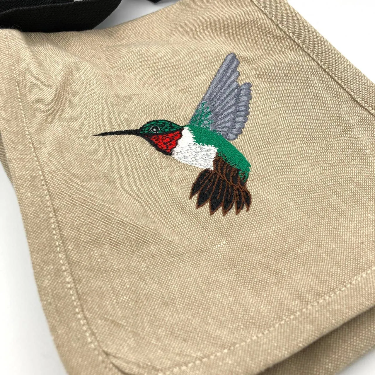 Women of the Cloud Forest - Ruby-throated Hummingbird Field Bag